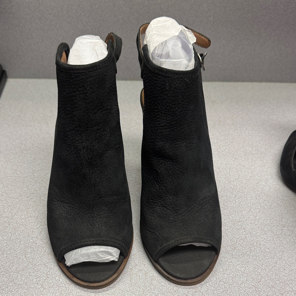 Lucky Brand heels